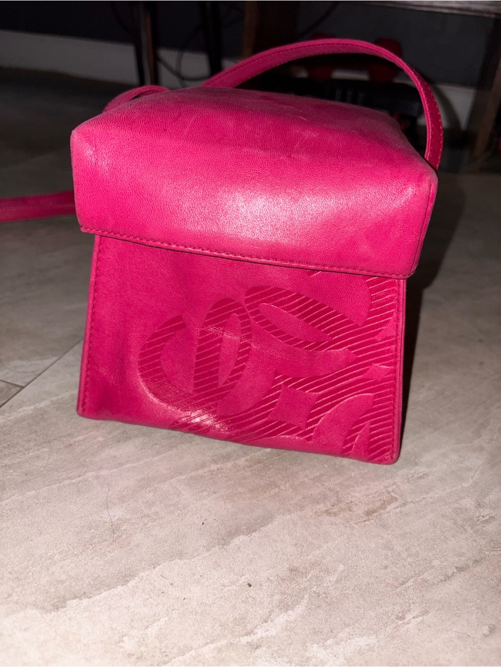 Loewe Hot Pink Embossed Crossbody Bag - Picture 2 of 6